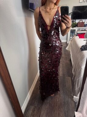 Slender Sequin Maxi Dress in Burgundy